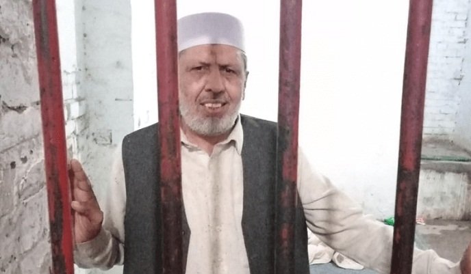 Owner of Charsi Tikka arrested once again for harassing a foreign female in Peshawar