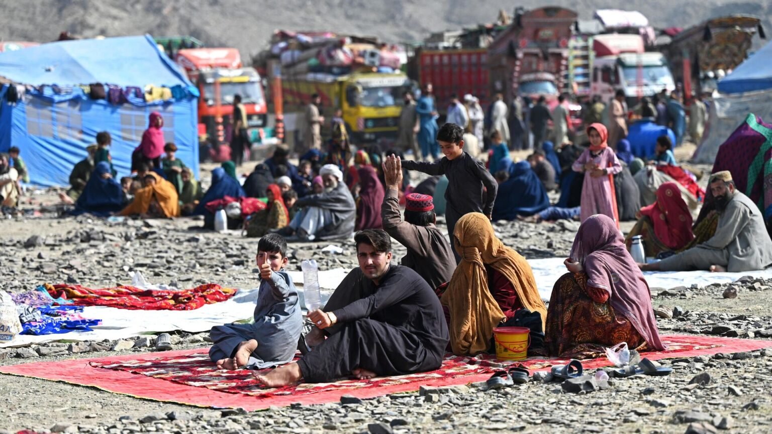 Pakistan Steps Up Efforts for Afghan Resettlement Amid Crisis