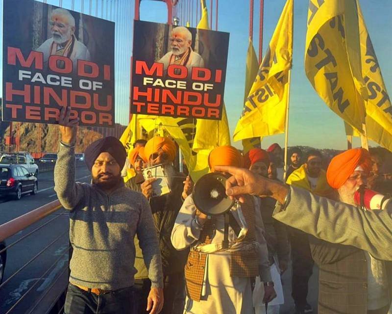 American Sikhs Demand Modi Prosecution as FBI Director Visits India