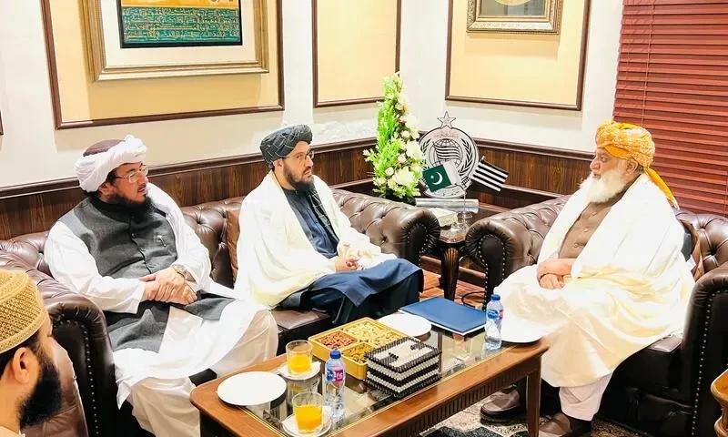 Afghan Ambassador Meets JUI-F Chief Maulana Fazlur Rehman at His Residence