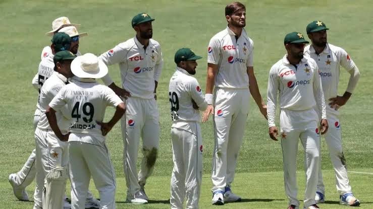 Marsh and Smith’s Partnership Rescues Australia from Early Collapse in Test match Against Pakistan
