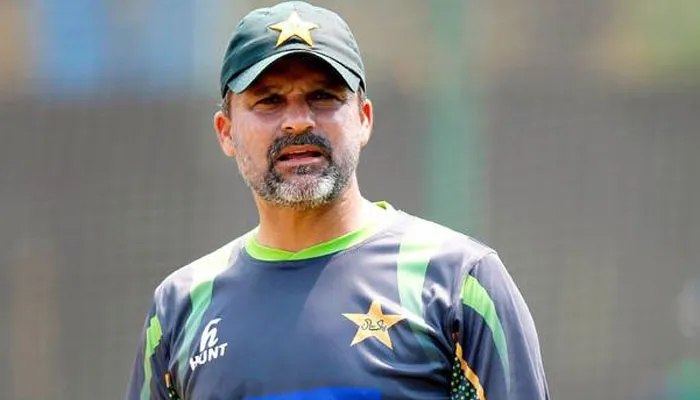 Moin Khan Calls Health Rumours ‘Utterly Irresponsible’ in Clarification Video