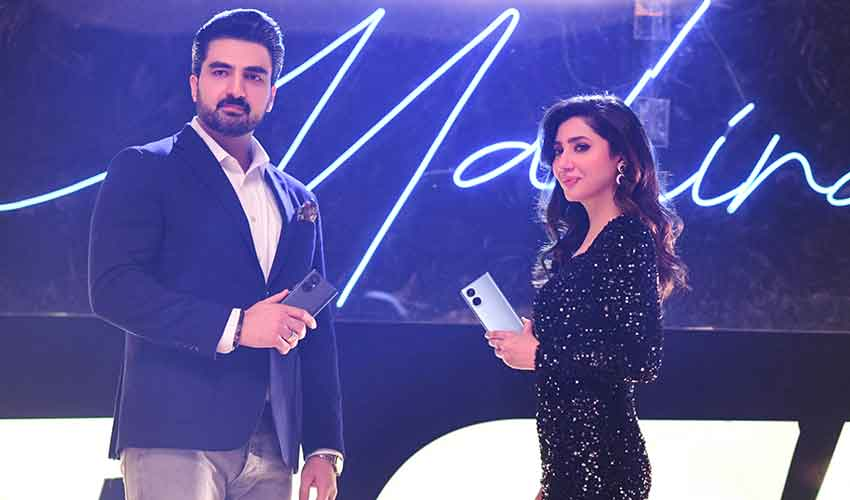 Sparx Smartphone Enlists Mahira Khan as Brand Ambassador for Edge Series