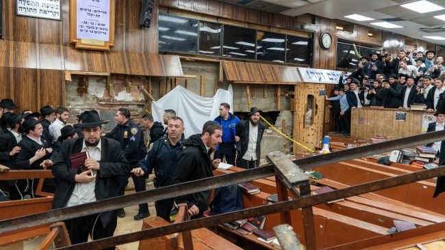 Police Discover Secret Tunnel Under New York Synagogue, Leading to Arrests