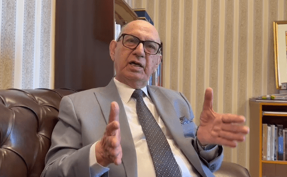 Siddiqui Cautions Defense Minister Asif on Reopening Old Wounds Regarding Ex-Generals’ Accountability