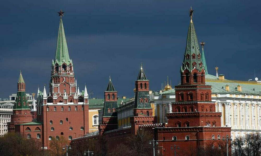 Kremlin Denies Putin Threatened Nuclear Weapons Use, Accuses US of Misinterpretation