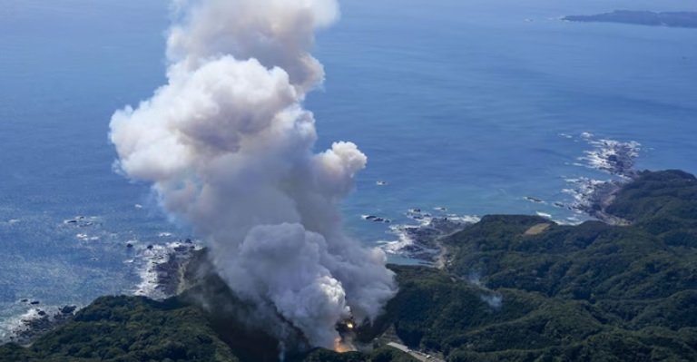 Japan’s Space One Kairos rocket explodes shortly after inaugural launch