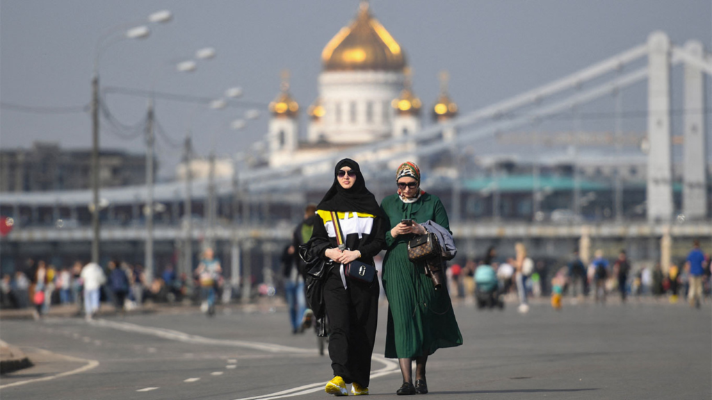Veiled Muslim Women in Russia Face Discrimination and Prejudice