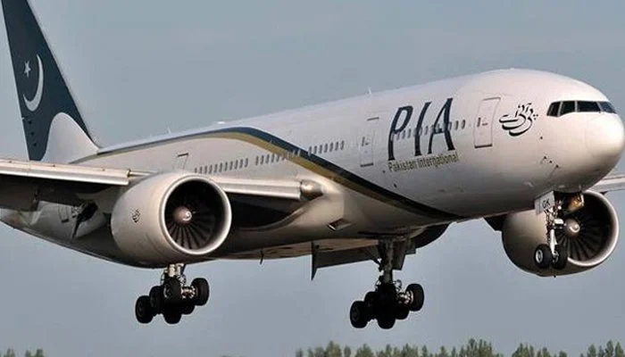 PIA personnel neglect to place the boy’s body on plane