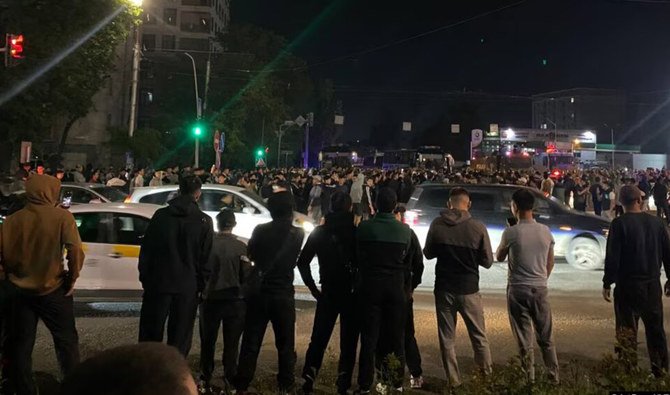 Kyrgyz Ministry of Education announces online exams for international students due to violence