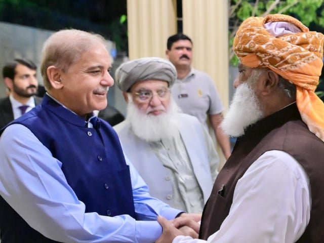 PM Shehbaz Sharif Proposes Political Dialogue Committee During Visit to Fazl’s Residence