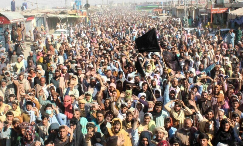 Protesters Clash with Authorities in Quetta, Ransack Deputy Commissioner’s Office