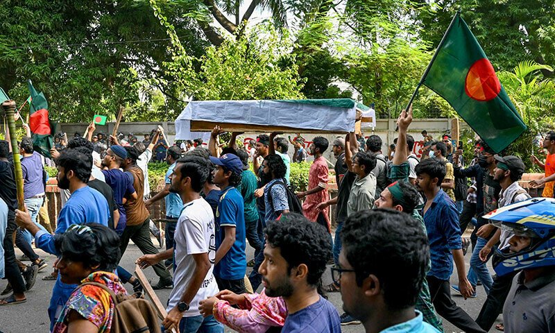 Bangladesh Supreme Court Scraps Government Job Quotas Amid Protests
