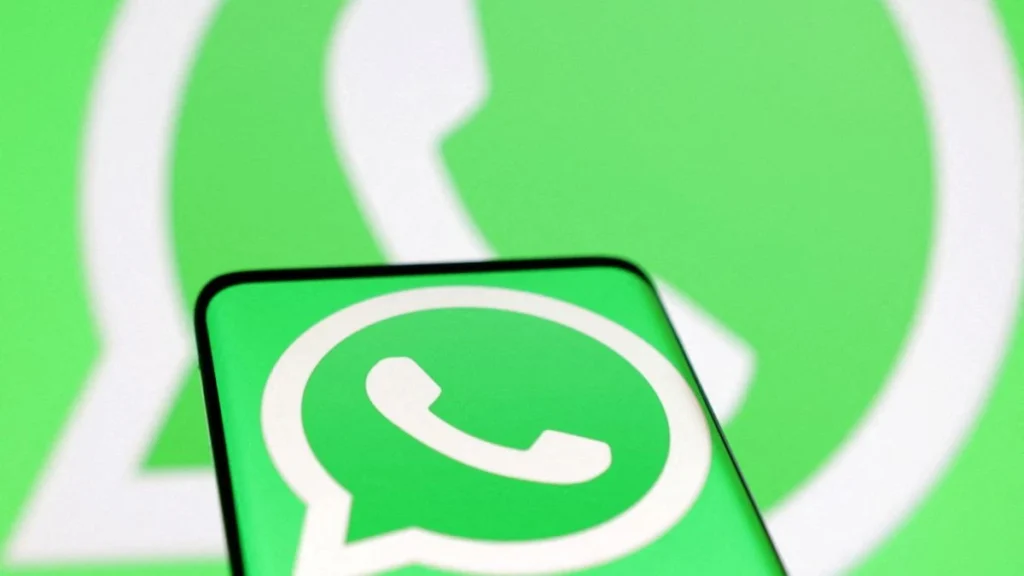WhatsApp Ask Meta AI feature