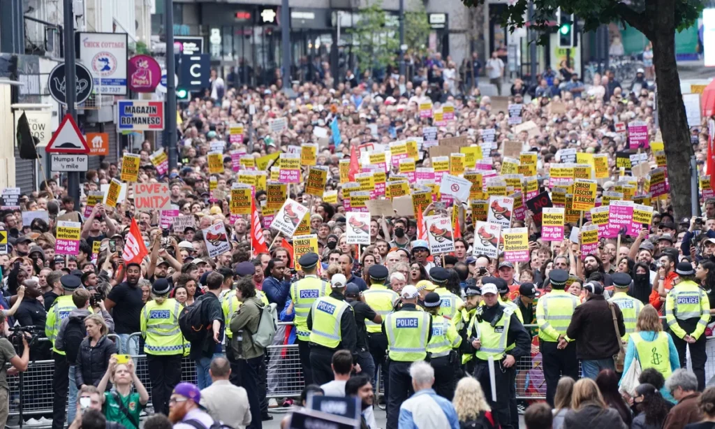 Polls Raise Concerns About Labour’s Management of Riots in Britain