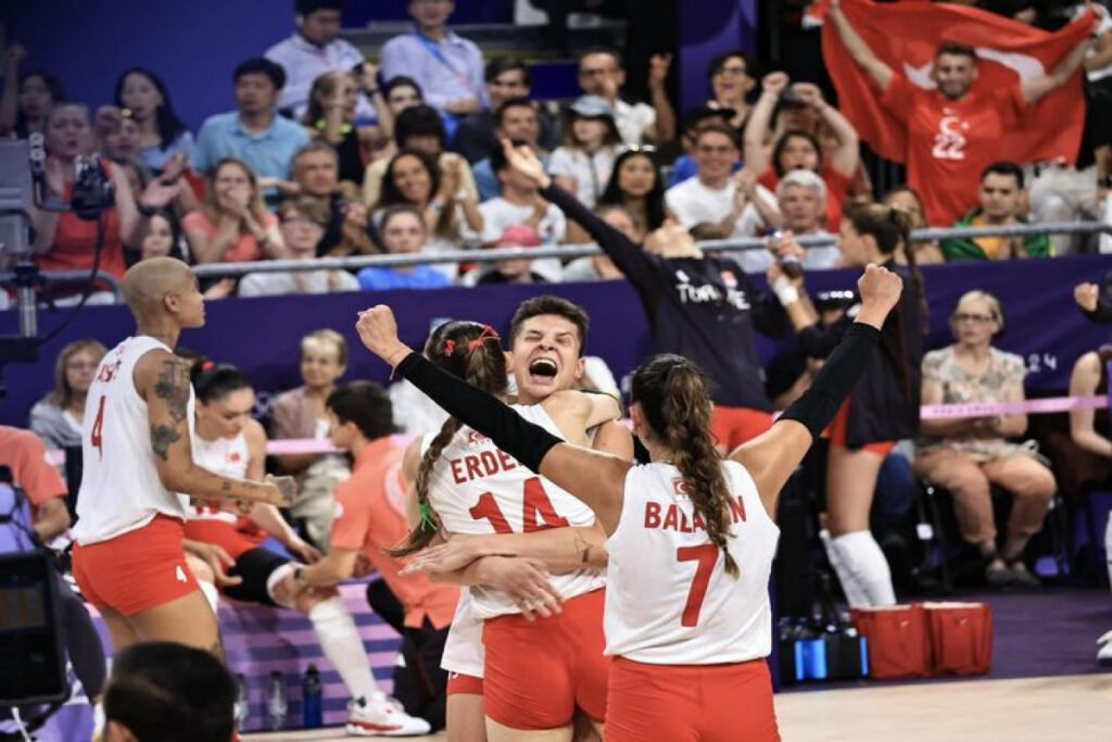 Türkiye’s “Sultans of the Net” advance past China to secure a spot in Paris 2024 semifinals