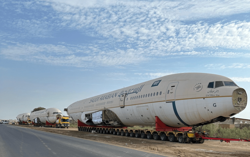 Boeing 777’s incredible road trip from Jeddah to Riyadh