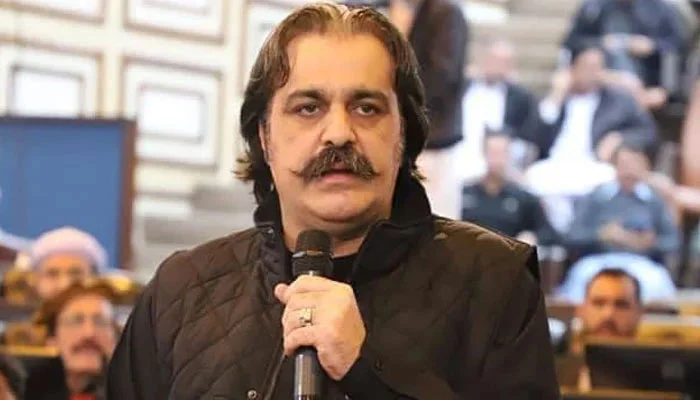 Govt, coalition partners criticize KP CM Gandapur for his comments on leading peace talks with Afghanistan