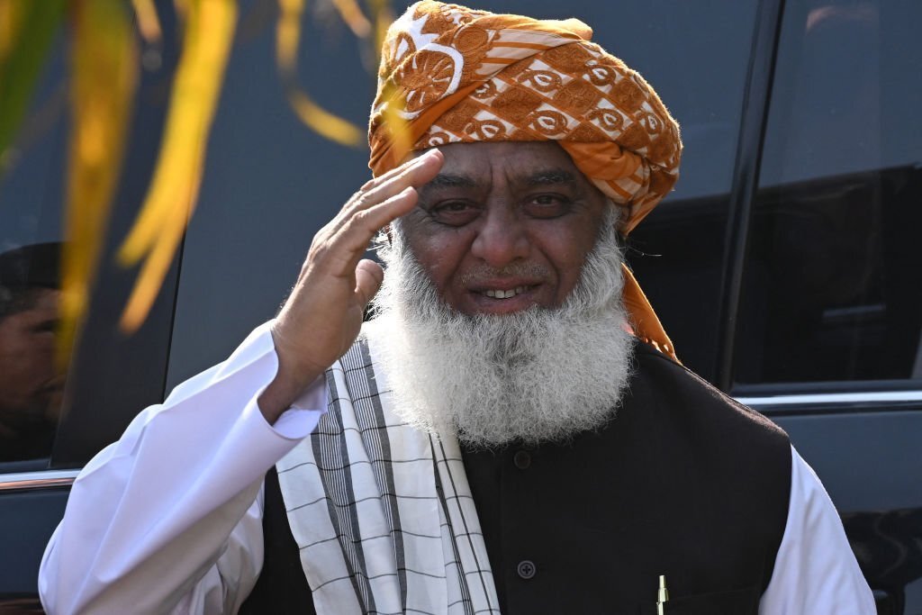 JUI-F Chief Fazl Affirms Support for Constitutional Courts