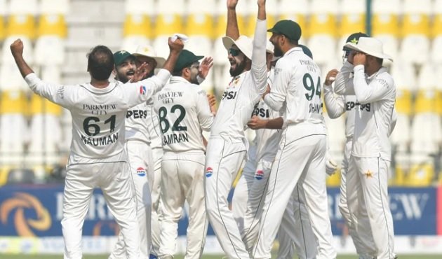 Pakistan defeated England in second test match in Multan cricket stadium