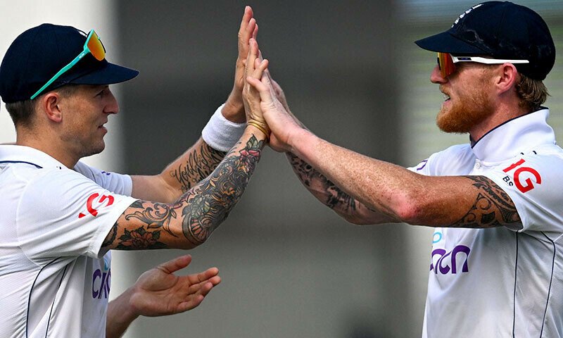 England Bowls Out Pakistan for 366 in Second Test in Multan