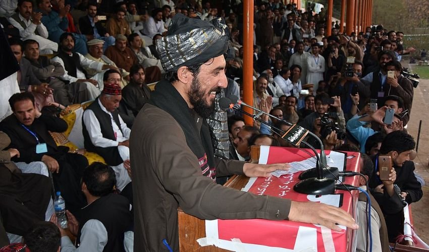 Federal Government Officially Bans Pashtun Tahafuz Movement (PTM)