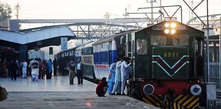 Train services from Quetta have been reinstated following a 45-day suspension