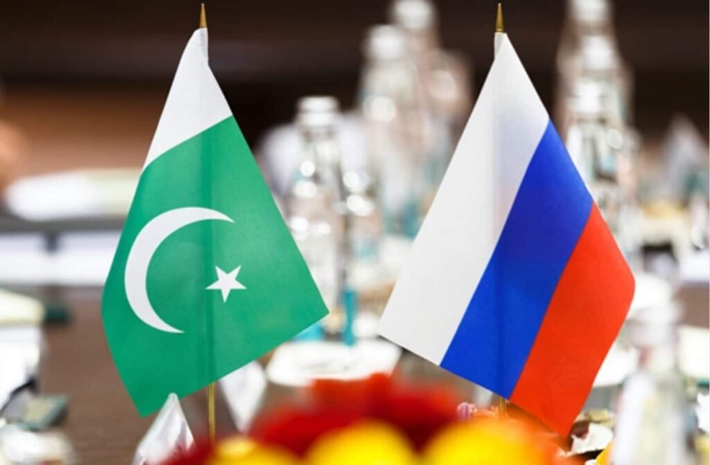 Pakistan, Russia Pledge to Expand Road and Rail Links for Access to Warm Waters