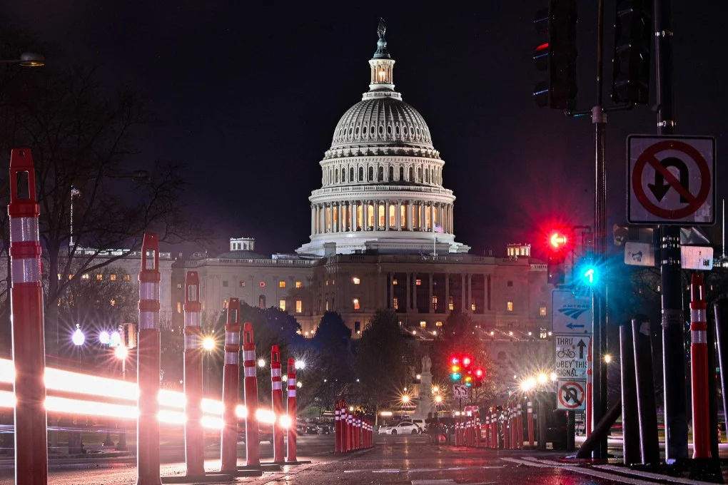 US Congress Passes Funding Bill, Prevents Government Shutdown