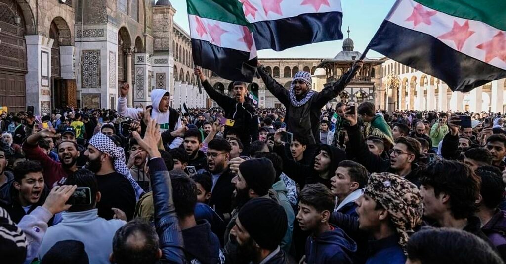 Thousands Gather in Damascus to Celebrate Assad’s Overthrow