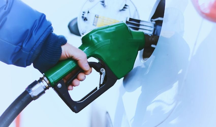 Petroleum Prices in Pakistan Expected to Drop Again from August 16 as Global Oil Rates Decline Petroleum prices in Pakistan