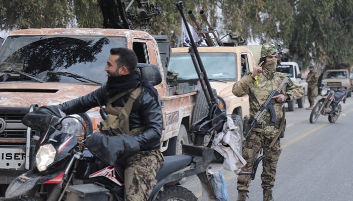 Around 2,000 Syrian Troops Cross into Iraq, Despite Government Denial of Retreat