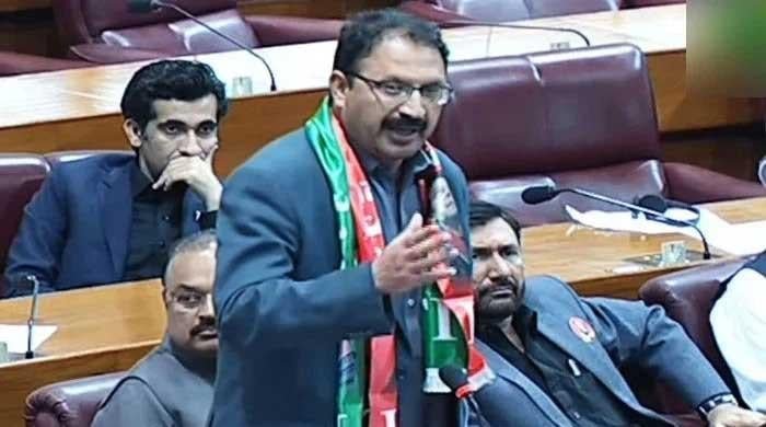 PTI’s Junaid Akbar Elected Unopposed as PAC Chairman