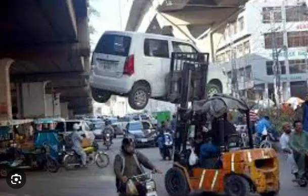 “Shopkeeper Faces PECA Charges After Video of Towed Car Goes Viral in Rawalpindi”