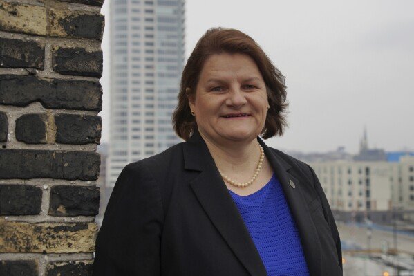 Wisconsin Judge Charged With Obstructing Immigration Arrest Amid Renewed Trump-Era Crackdown