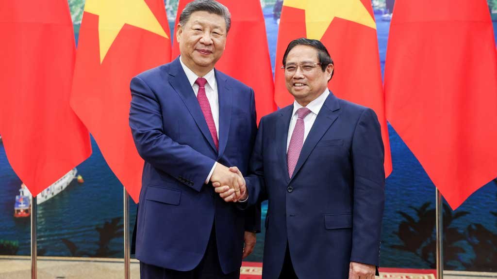 China and Vietnam Ink Key Deals During Xi Jinping’s Hanoi Visit