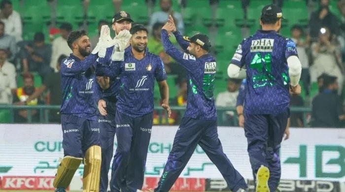 Gladiators Crush Sultans with Record 10-Wicket Win in PSL 10