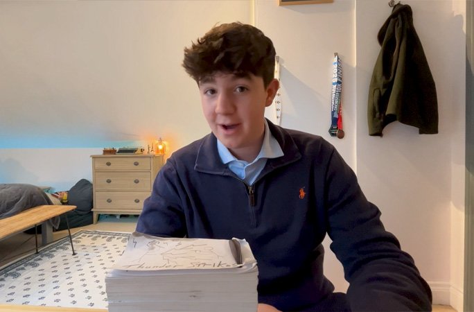 British Teen Breaks World Record with 1,300-Page Flip-Book