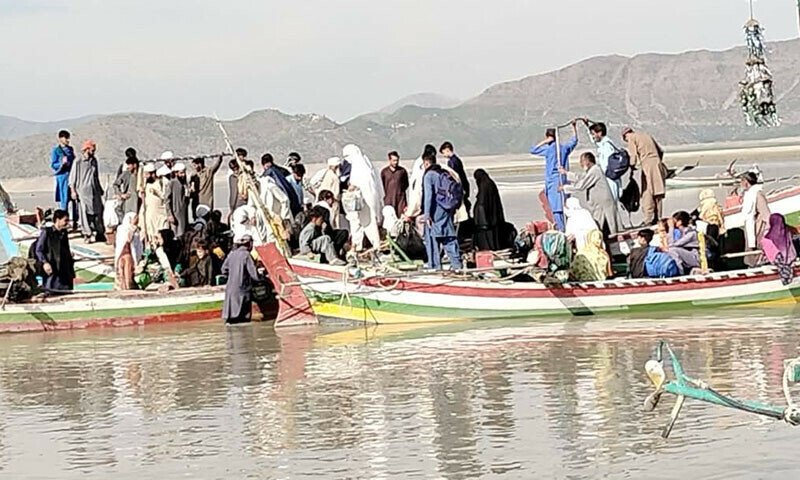 All 130 Passengers Rescued After Boat Runs Aground Near Tarbela Dam in KP’s Haripur