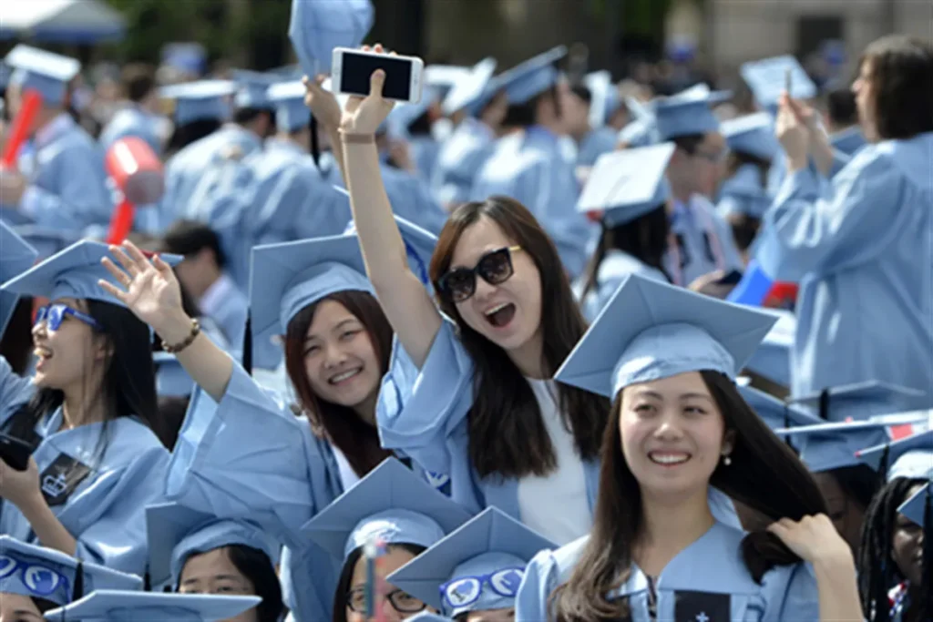 Russia will soon grant visa-free access to Chinese citizens, boosting tourism and strengthening Moscow-Beijing relations, Putin announces.