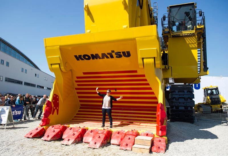 Komatsu to Invest $100 Million in Pakistan Mining Hub, Signs $440 Million Reko Diq Deal