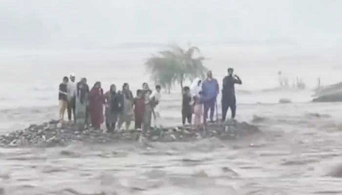 Police Submit 384-Page Report to High Court on Swat Incident