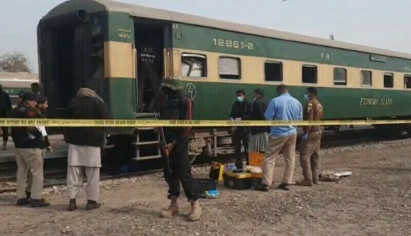 Blast Derails Three Coaches of Jaffar Express Near Jacobabad