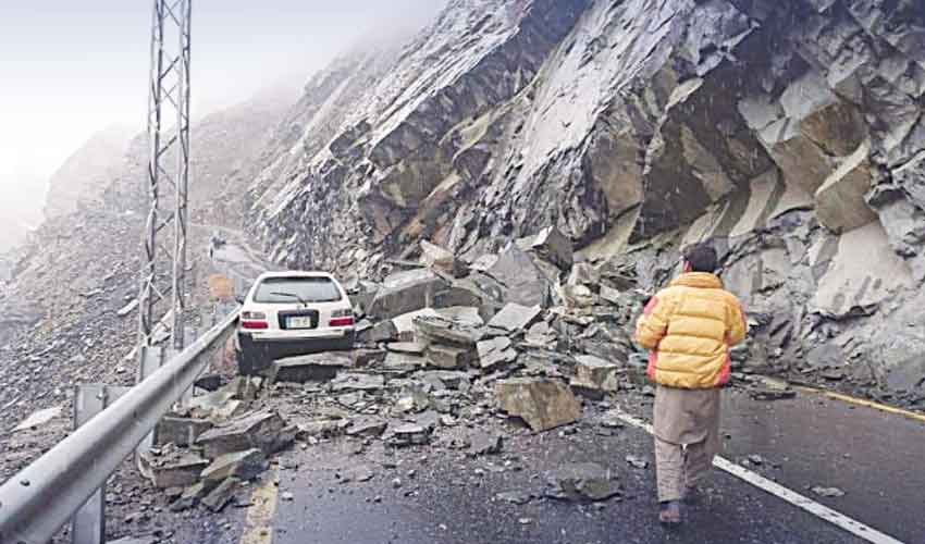 Karakoram Highway Partially Reopened After Landslide at Tatta Pani The rapid melting of glaciers in Hunza has caused the water level in the Hunza River to rise, resulting in severe damage to the Karakoram Highway at Morkhun and Garcha, and the road closure has cut off land connectivity between Pakistan and China.