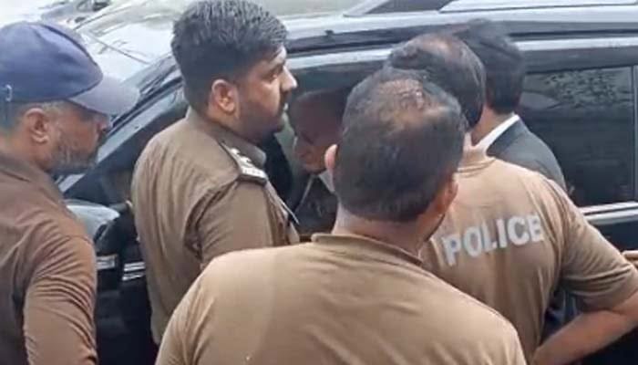 PTI Raja Basharat Taken Into Custody Near ECP Office in Rawalpindi