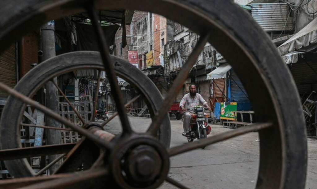 Strike Shuts Down Karachi, Lahore Amid Intensified Protests Over Anti-Business Taxation Measures anti-business taxation
