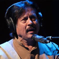 Attaullah Khan Esakhelvi: The Timeless Voice of Pakistan Turns 74