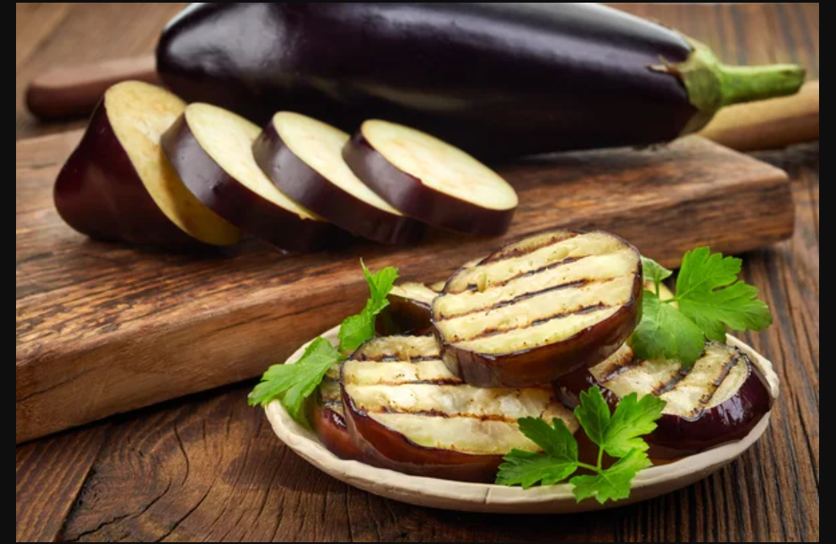 Aubergine Health Benefits: How This Low-Calorie Vegetable Supports Weight Loss, Blood Sugar Control, and Bone Health aubergine health benefits for weight loss