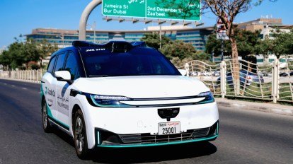 Driverless Taxis Begin Service in Dubai, Full Launch by 2026