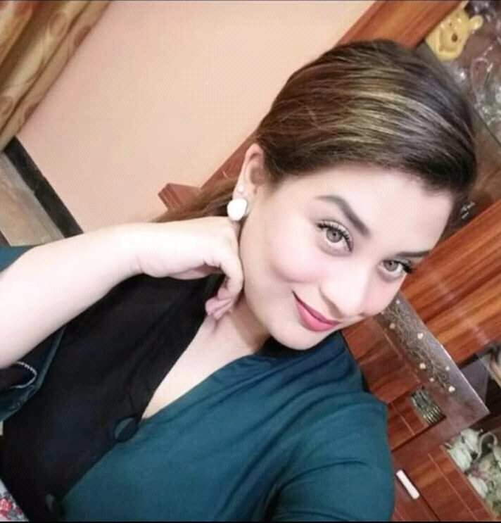 Sara Umair Confirms Divorce from Director Mohsin Talat Actress Sara Umar divorce